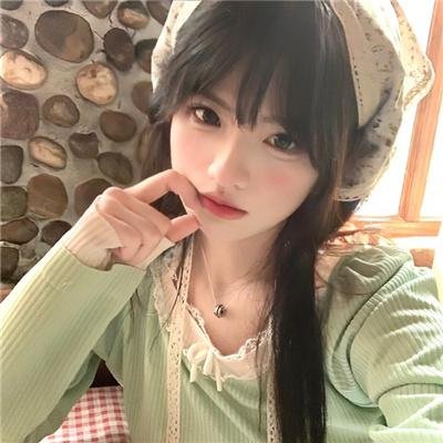 他的摩托，她的岛